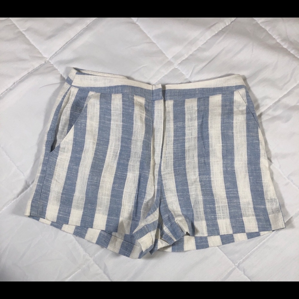 Forever 21 White/Blue Striped, Linen Shorts XS
